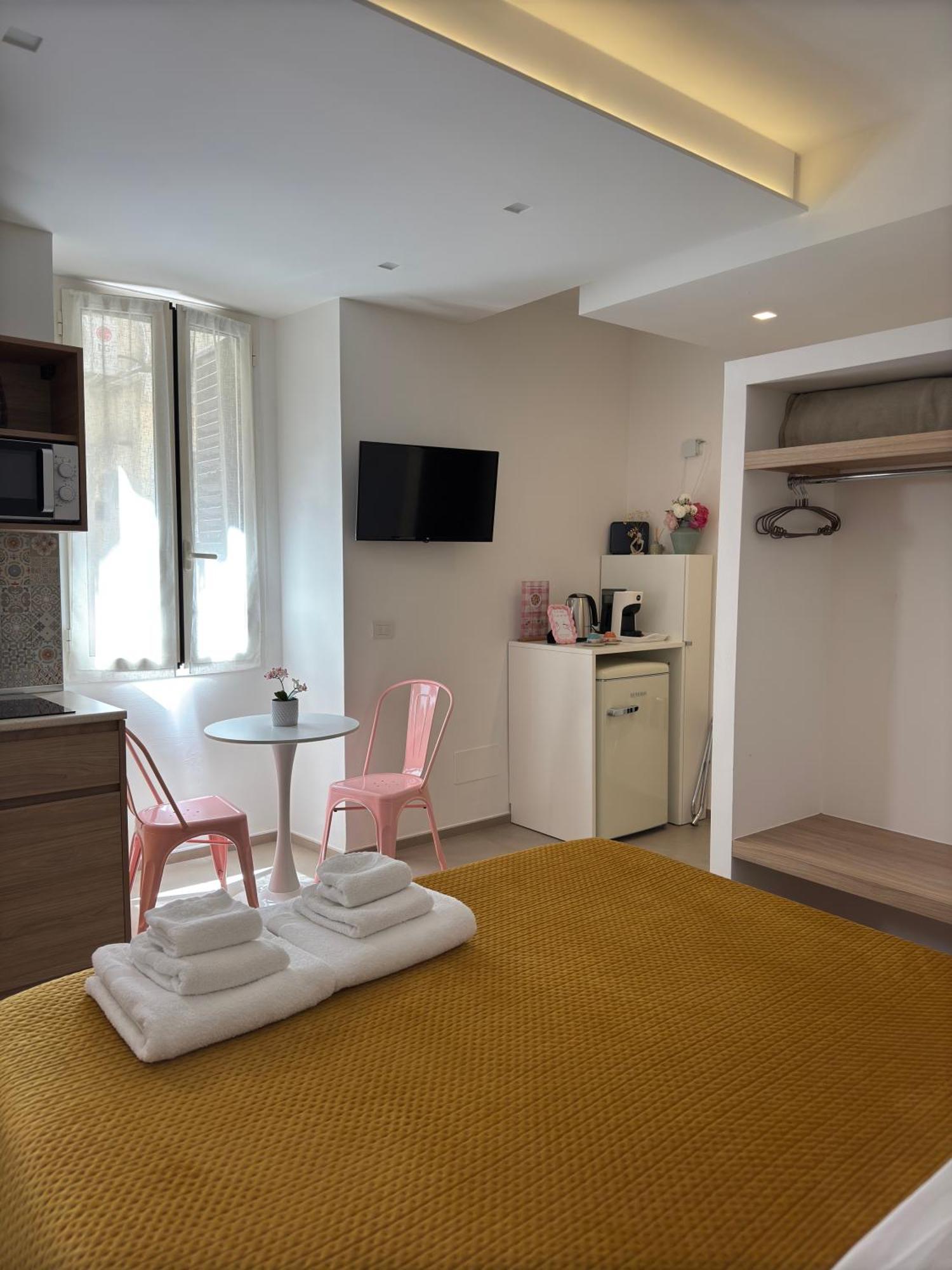 More Apartments Il Ferrarese 바리 외부 사진